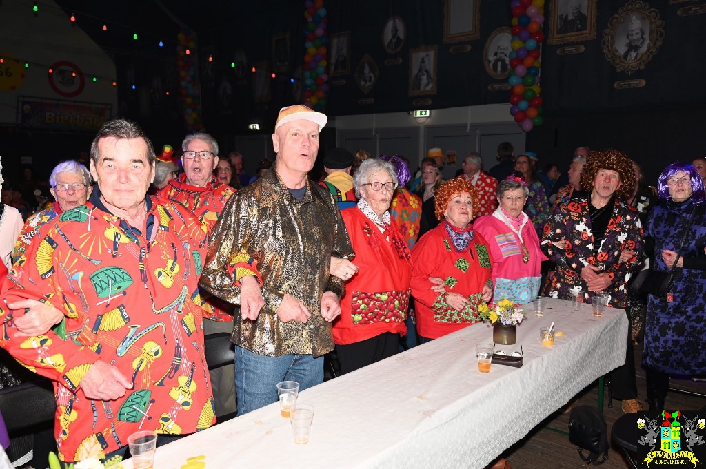 ../Images/Seniorencarnaval 2026 225.jpg